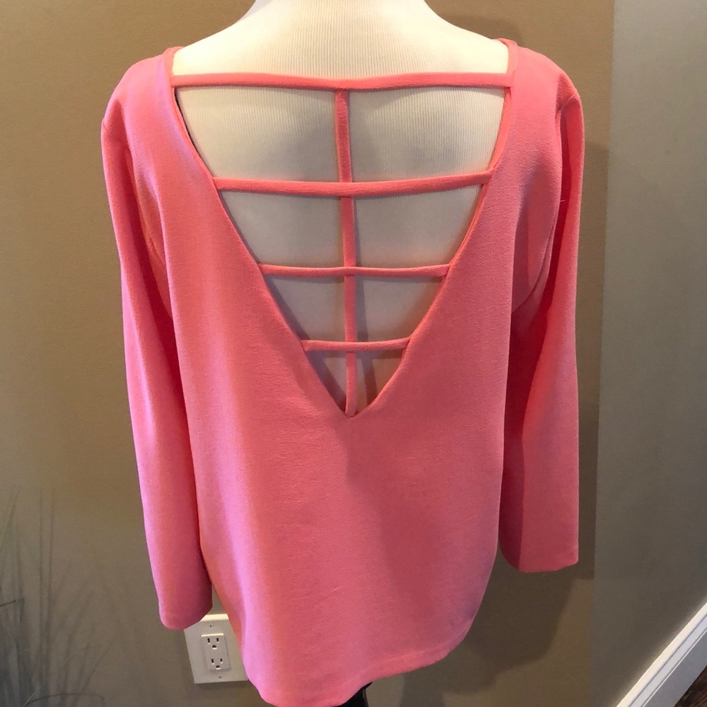 Zara pink top with lattice detail in back